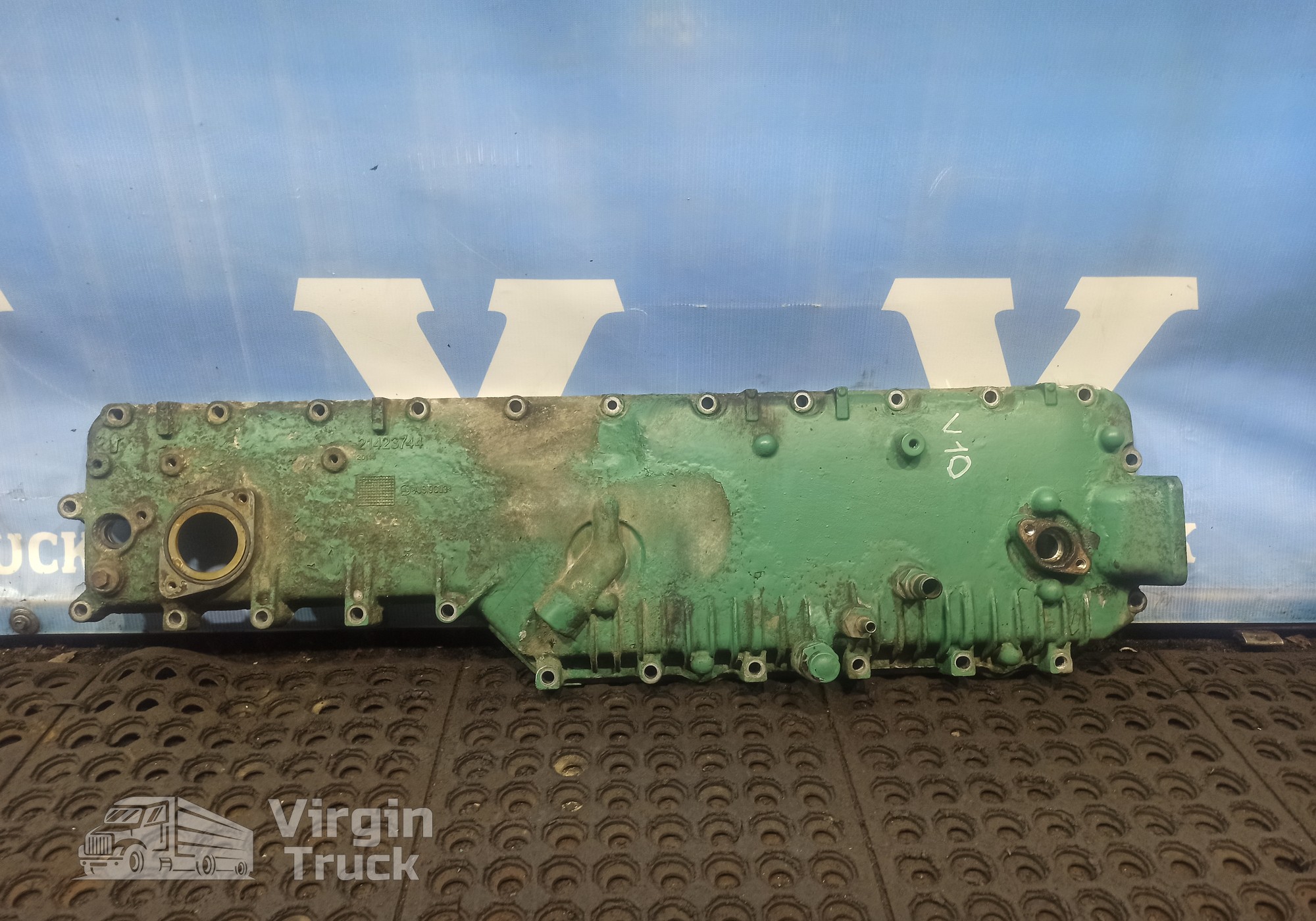 21423744 Крышка масляного радиатора для Volvo FH 4 (с 2012)