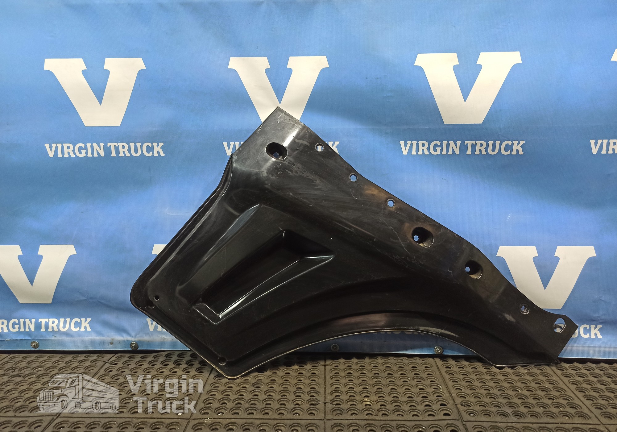 20467038 продолжение двери правый для Volvo FH 2 (с 2002 по 2008)