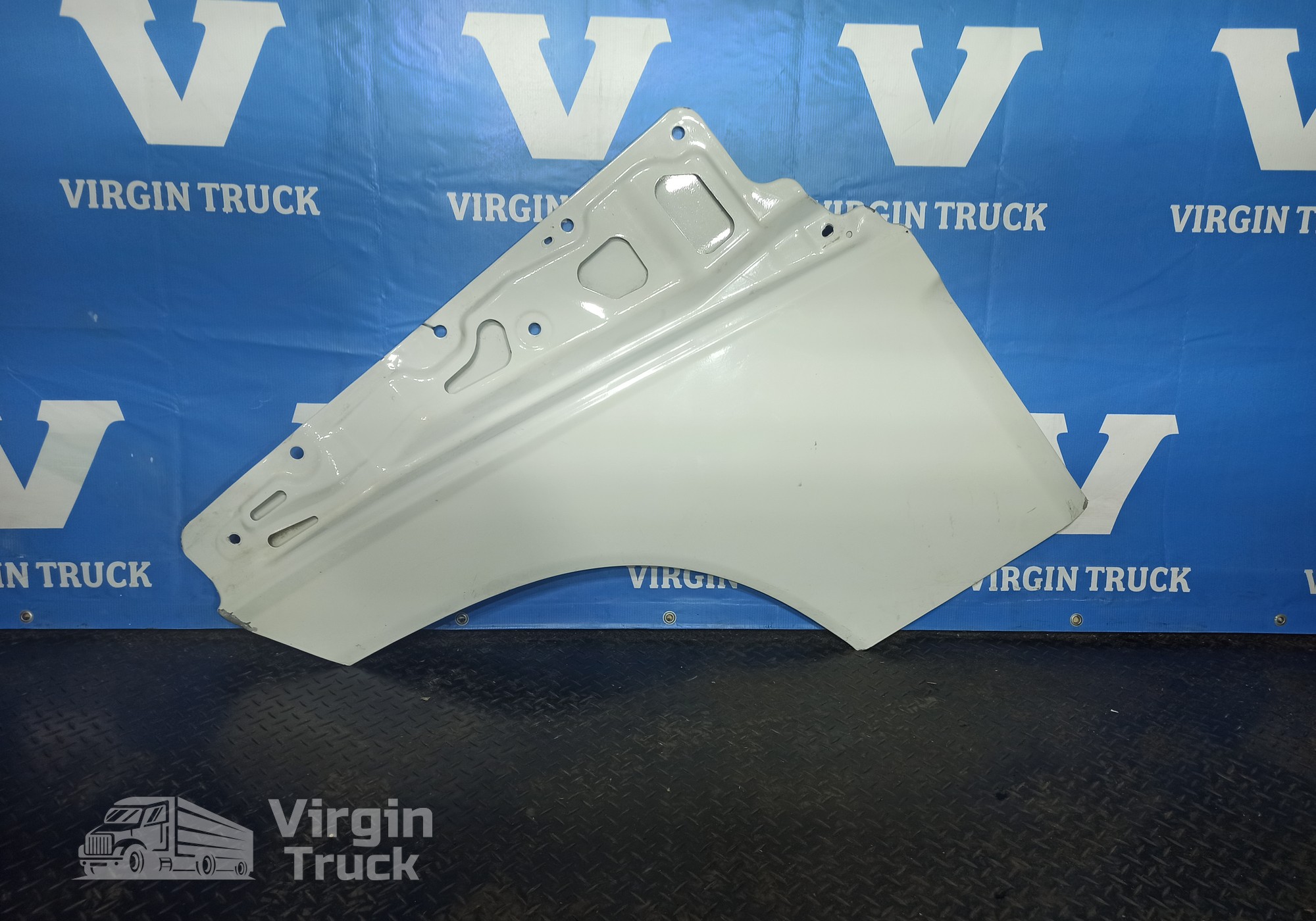 82178247 Продолжение двери правой для Volvo FH 4 (с 2012)