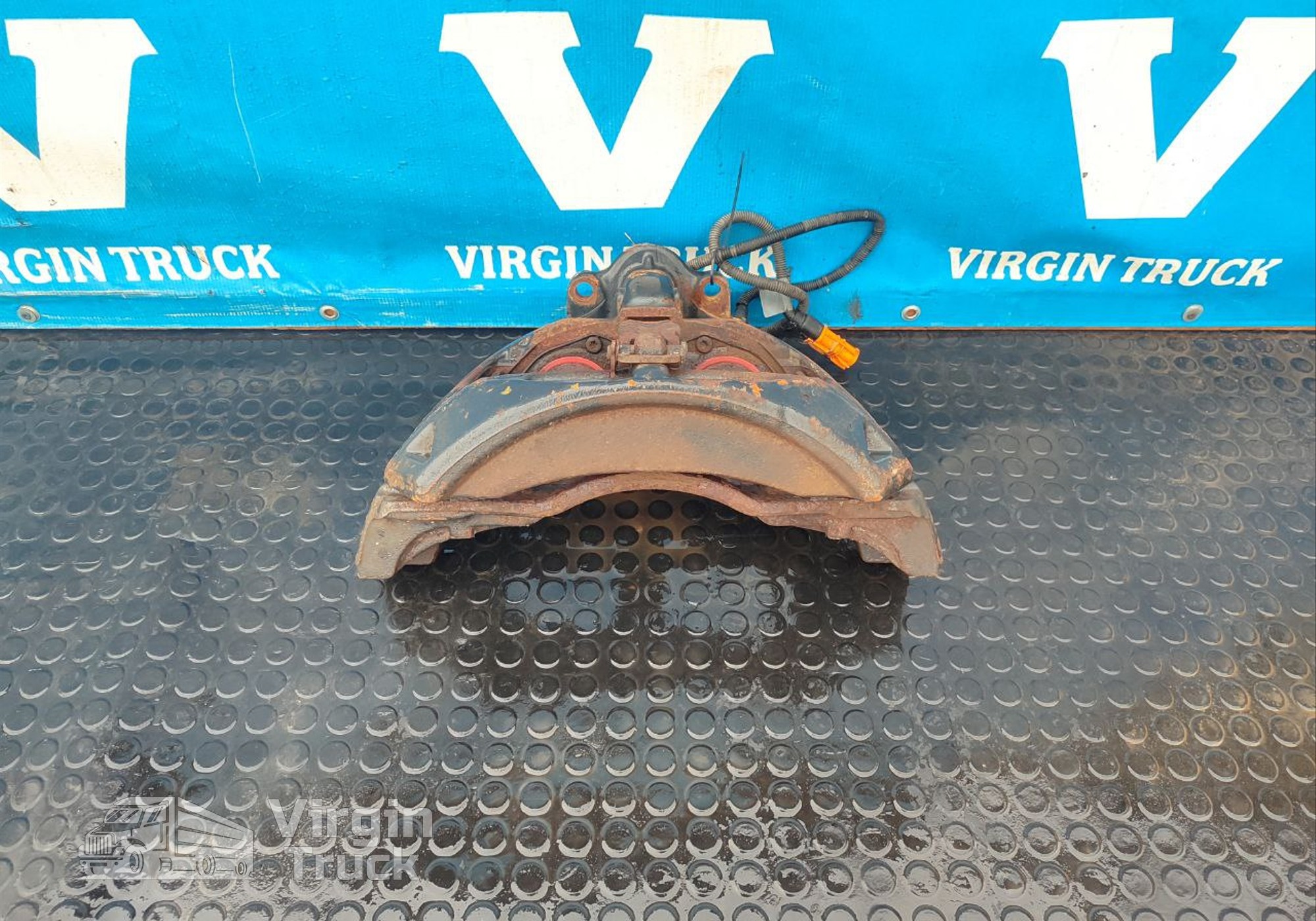 81508046510 Суппорт передний правый для Man TGS II (с 2012)