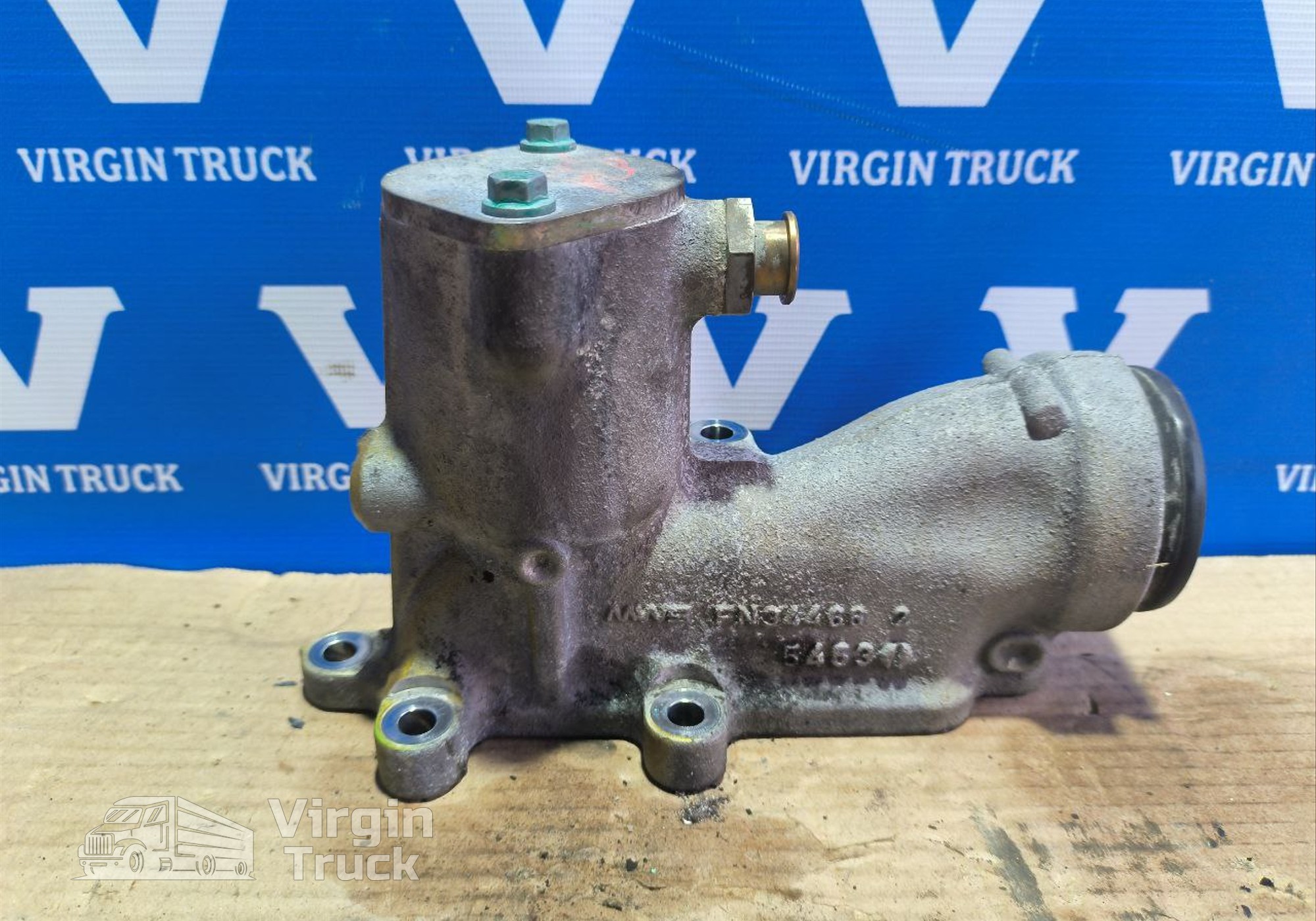 51063030095 Отвод системы охлаждения двигателя D2676 2018 г. для Man TGX II (с 2012)