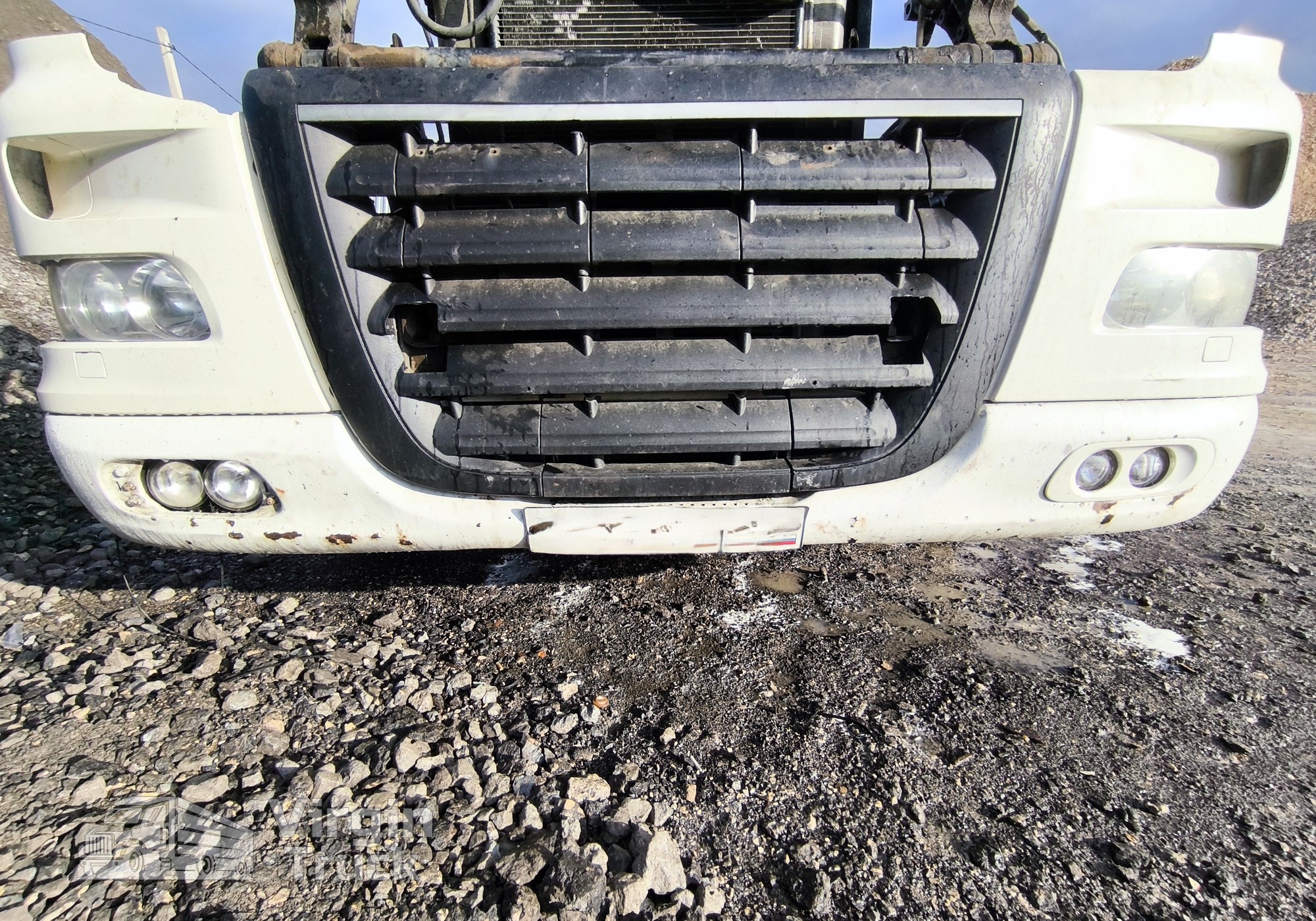 1825008 Бампер передний для Daf XF105 (с 2005)