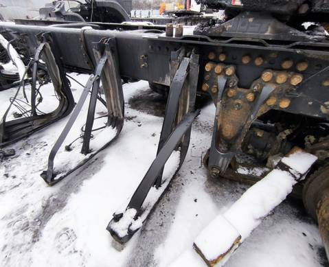 1488891 Кронштейн топливного бака 2018г. для Scania