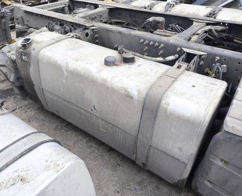 7421516453 Бак топливный 690L для Volvo FH